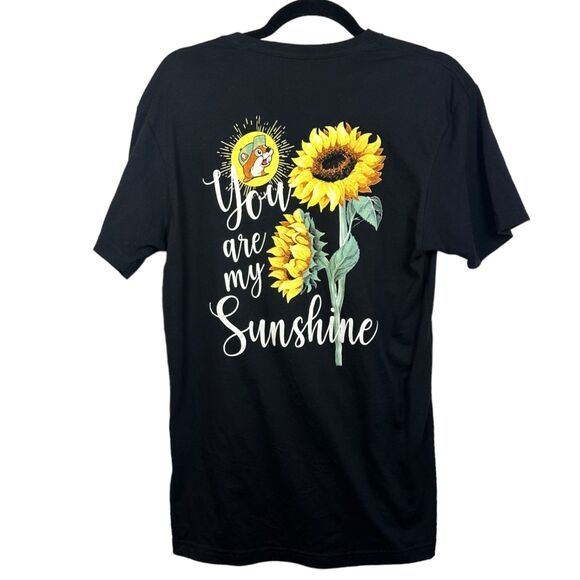 Buc-ee's Sunflower  "You Are My Sunshine" Graphic Shirt Women's Size Medium - Picture 6 of 6